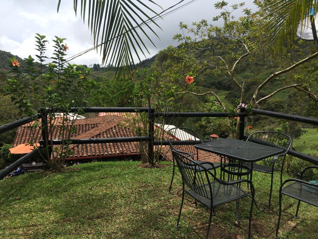 Cabanas El Retorno Guatapé 外观 照片